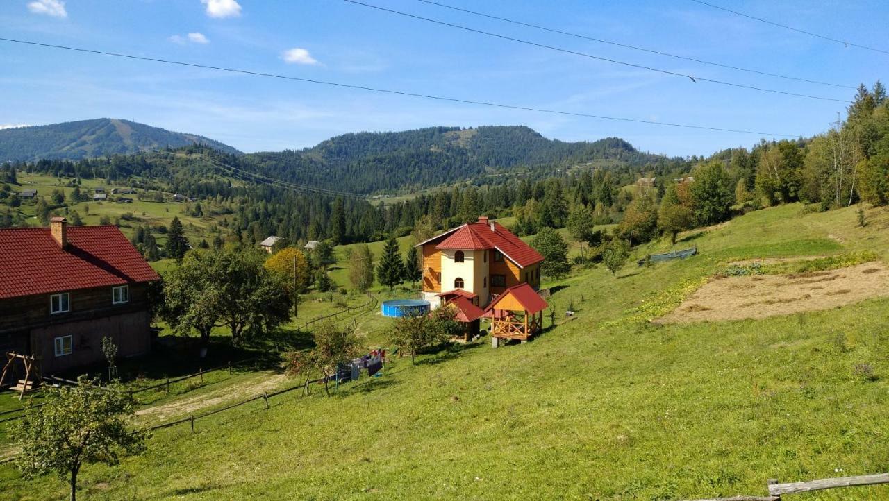 Zacharovany Karpaty Slavske Exterior foto